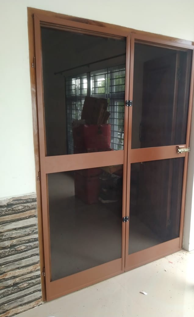 Double Door Close View