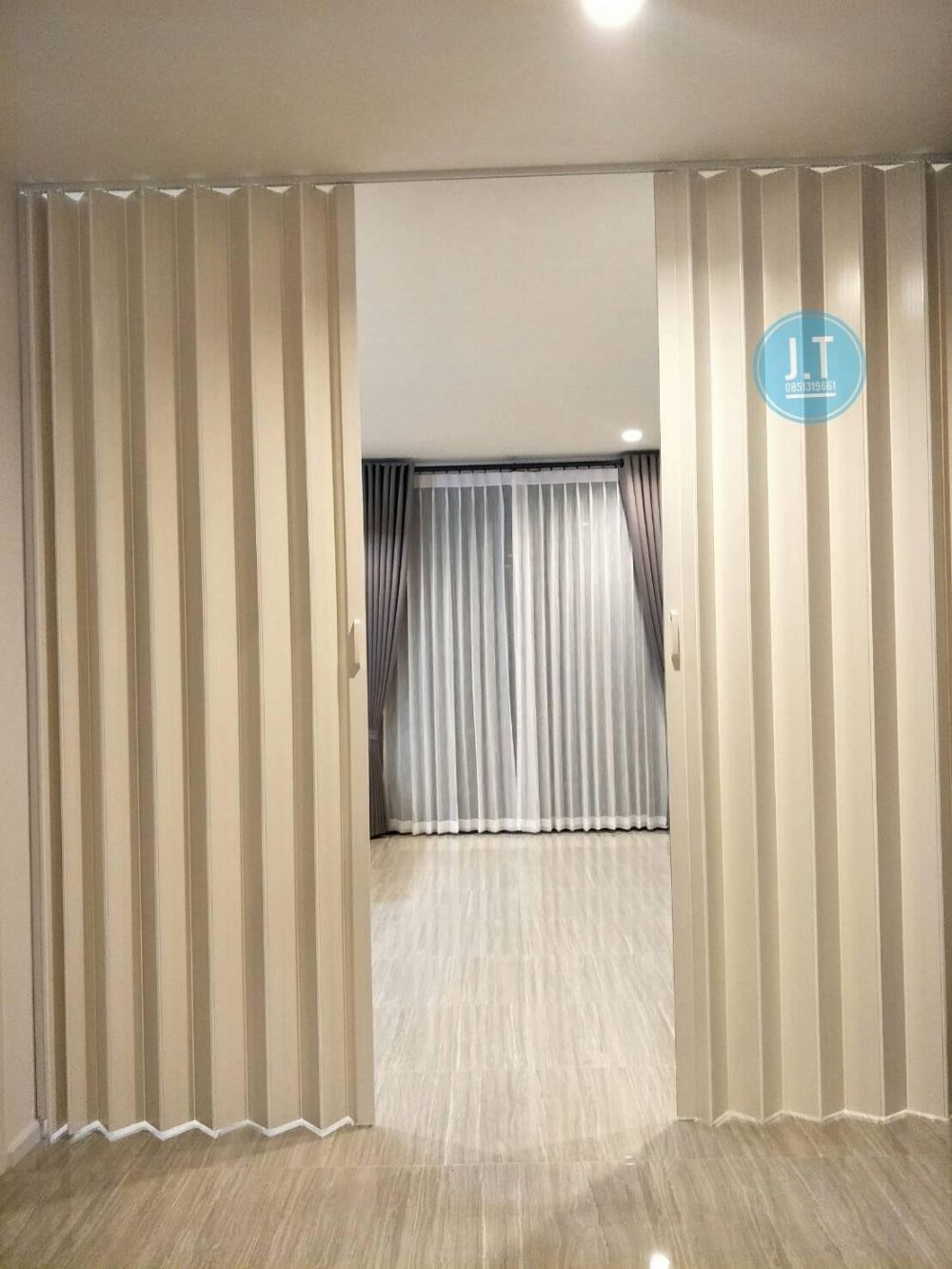 0.6 CM Double Layer PVC Profile Close View